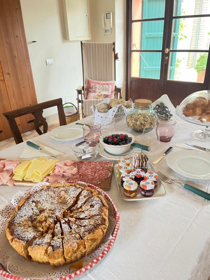 Le Mansarine Charme B&B Castellaro  Zewnętrze zdjęcie